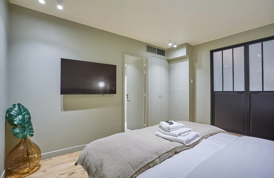 Residence Center Of Paris By Studio Prestige-1